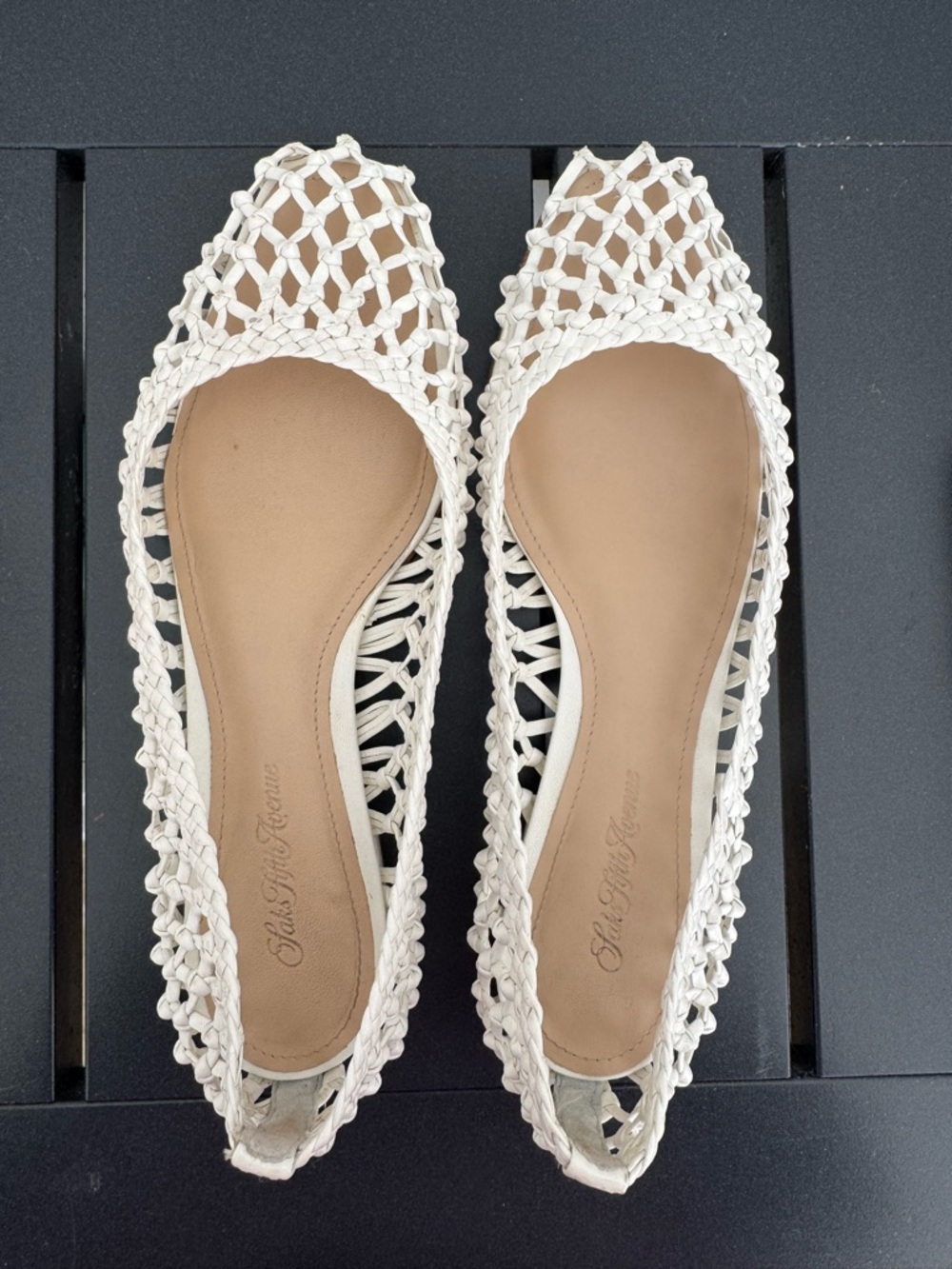 Saks Fifth Avenue White Woven Pointed-Toe Flats 35.5